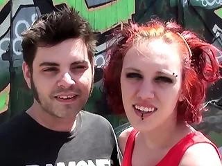 Horny amateur couple need to make some quick cash