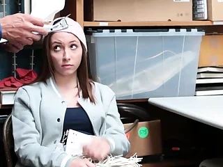 Thieving teen jerks trunk